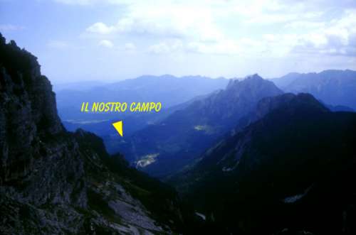 Il campo visto dal rifugio Papa
